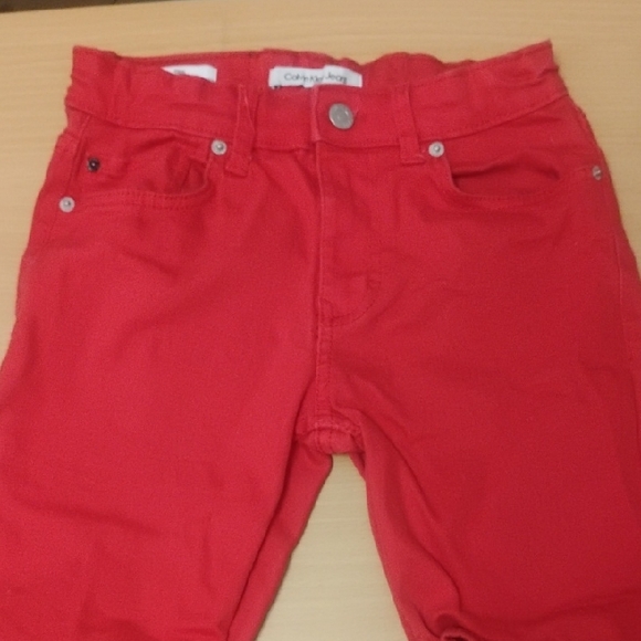 Calvin Klein Boys Red Slim Shorts Size 10 - Picture 1 of 4